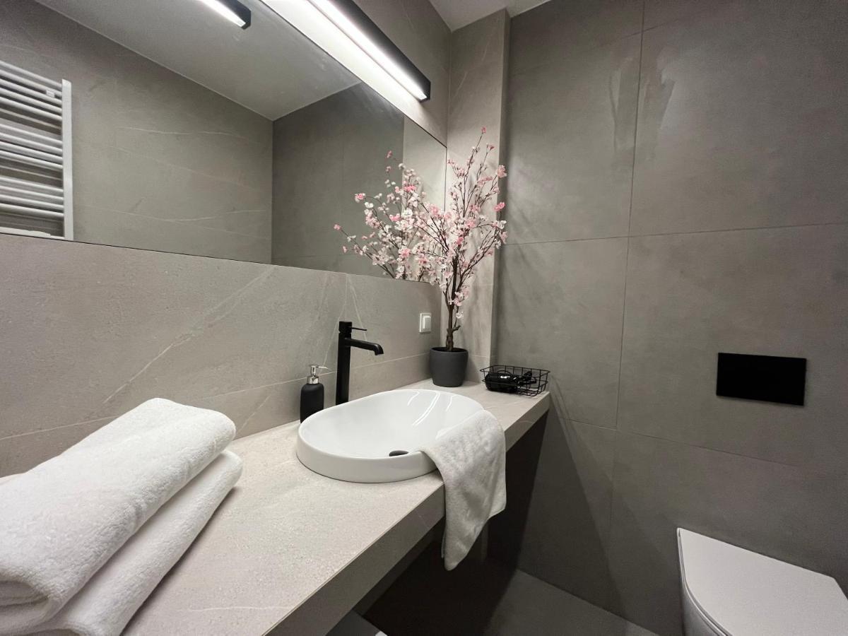 Apartament Jodlowa Residence Wroclaw Bagian luar foto